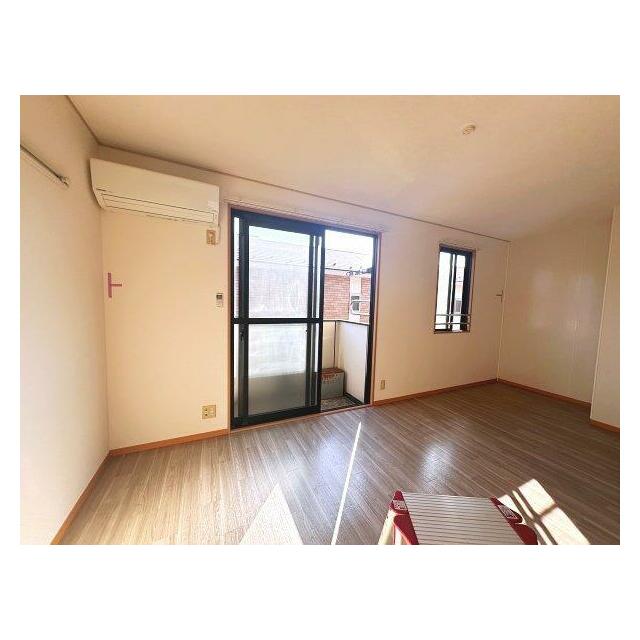 コンフォール関口 リビング