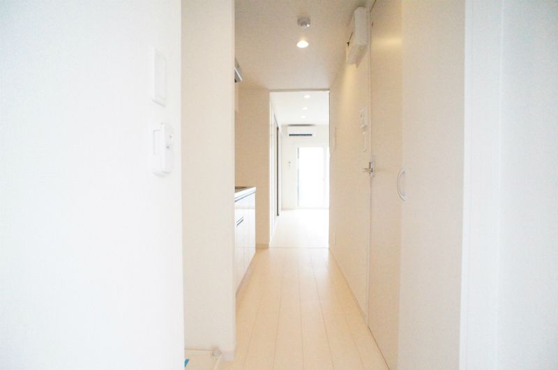 リブリ・faveur 玄関