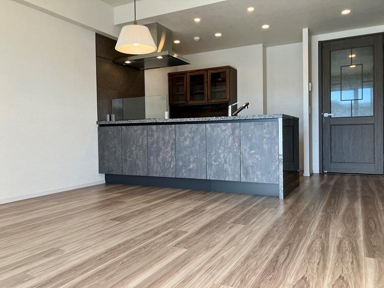 ヴェレーナグラン茅ヶ崎東海岸 リビング