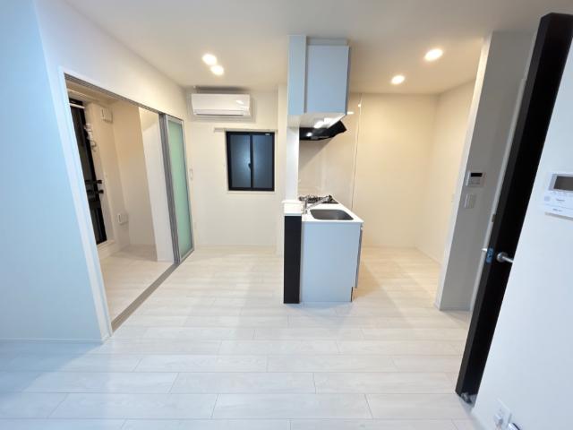 ビレッジ高坪Ⅳ リビング