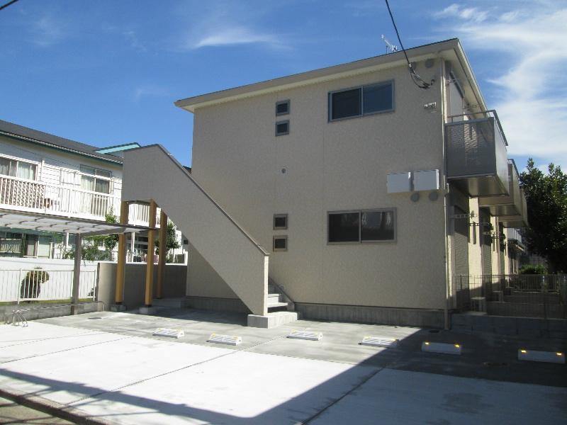 ジュネス(亀井野) 101号室 外観