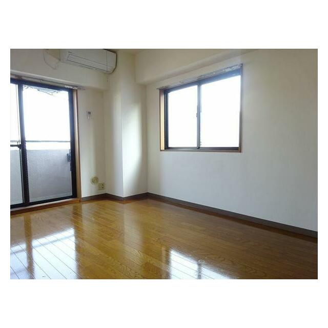 ＥＭＰＲＥＳＳ リビング