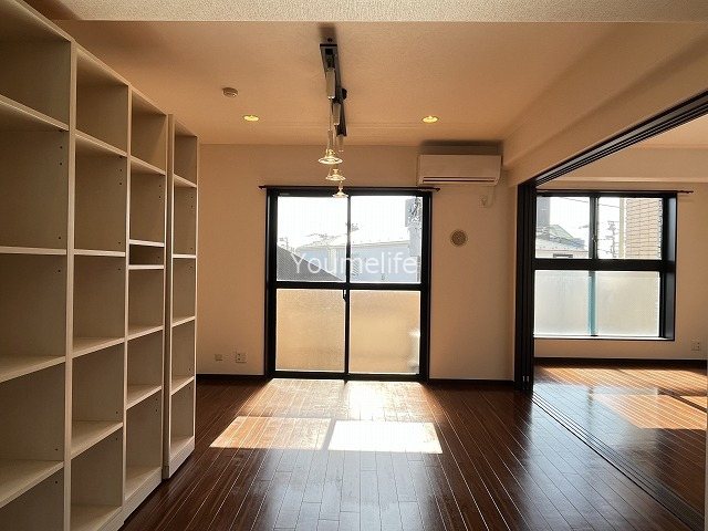 エクレールアクシス   リビング