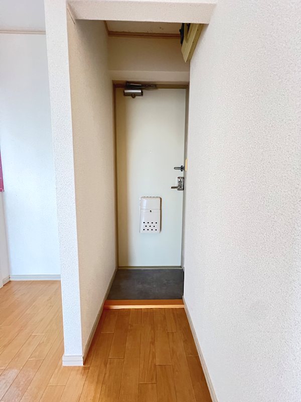 ビューハイツ榊原 玄関