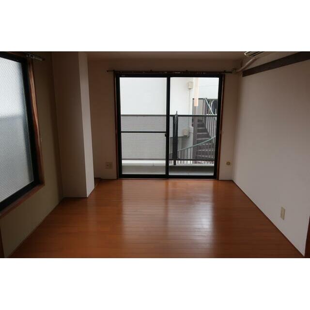 チェリーコーポラス リビング