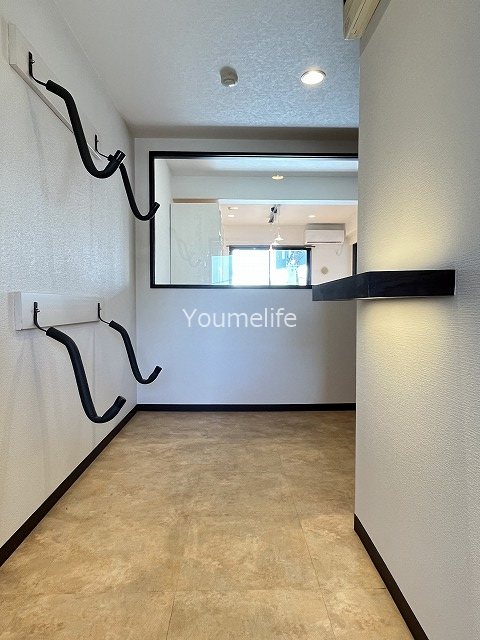 エクレールアクシス   玄関