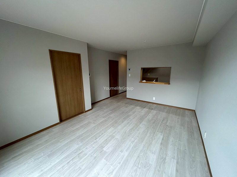 ル・ソレイユ弥勒寺 リビング