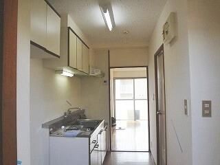 ユニバーサルハイツ キッチン