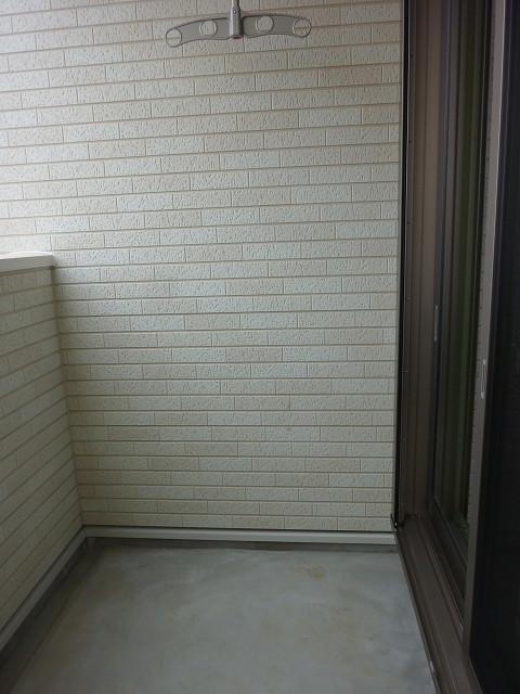 ハピネスＥＤＹ ベランダ