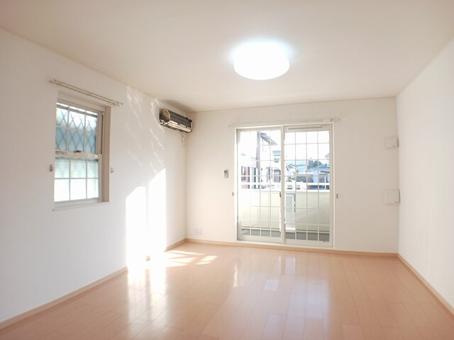 栞荘Ⅱ リビング