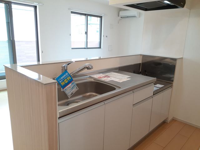 ラフレシールⅢ キッチン