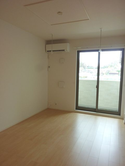 ハピネスＥＤＹ リビング