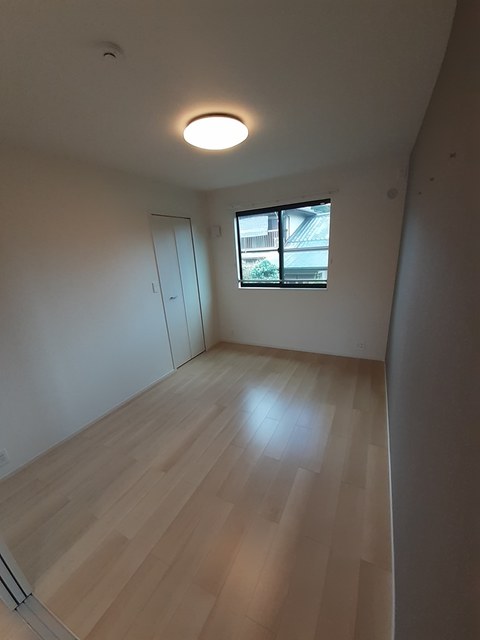 カスターニャ その他1