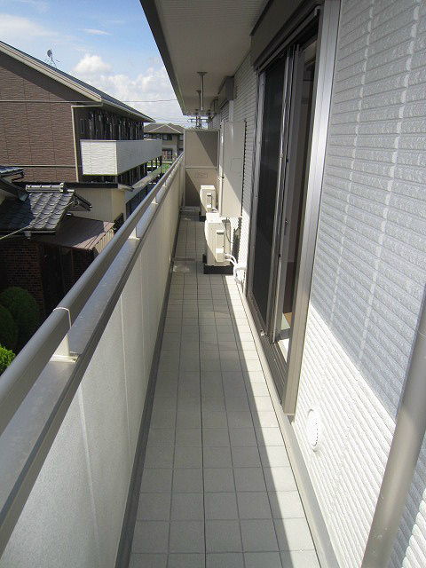 ヴィラシャンベール  ベランダ