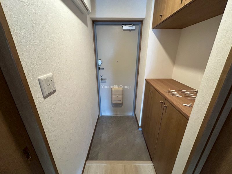 ラ・メール弥勒寺 玄関