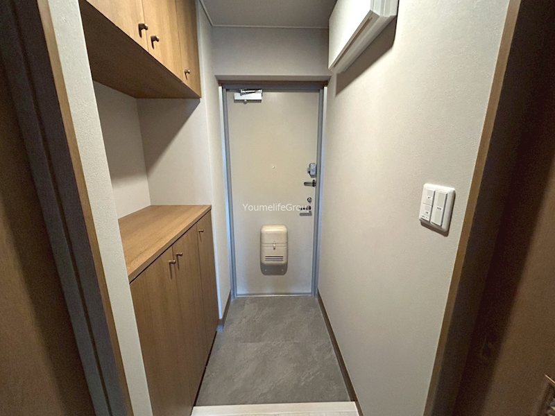 ラ・メール弥勒寺 玄関