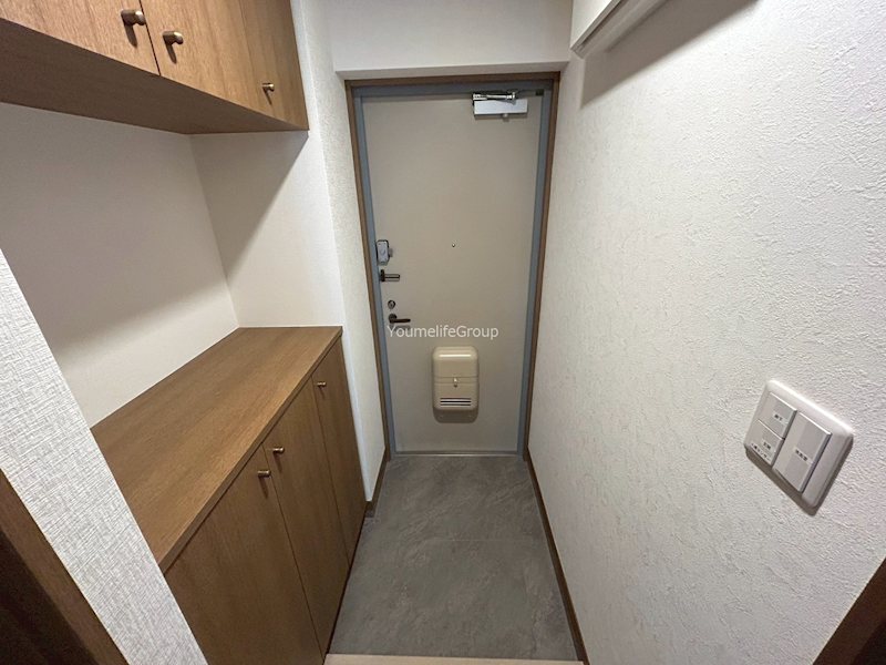 ラ・メール弥勒寺 玄関