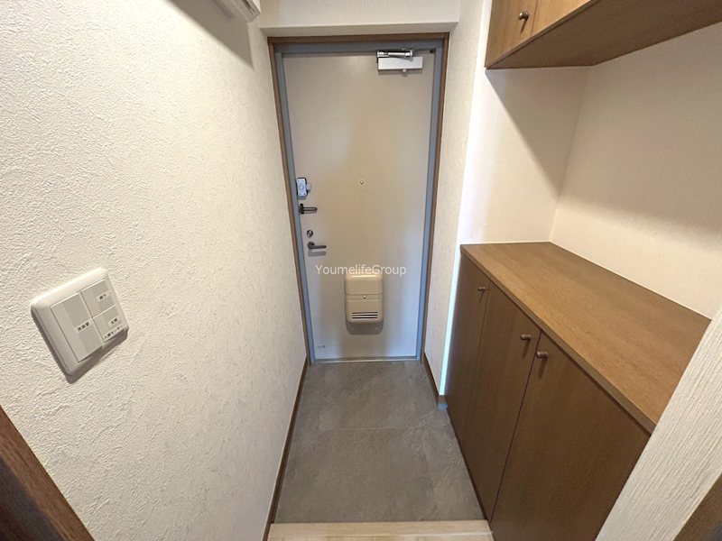 ラ・メール弥勒寺 玄関