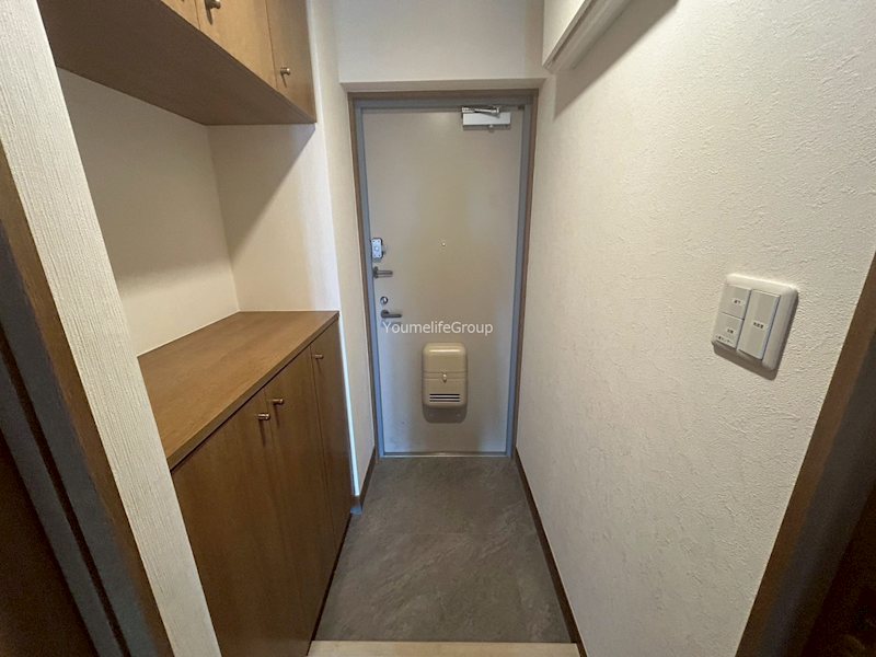 ラ・メール弥勒寺 玄関