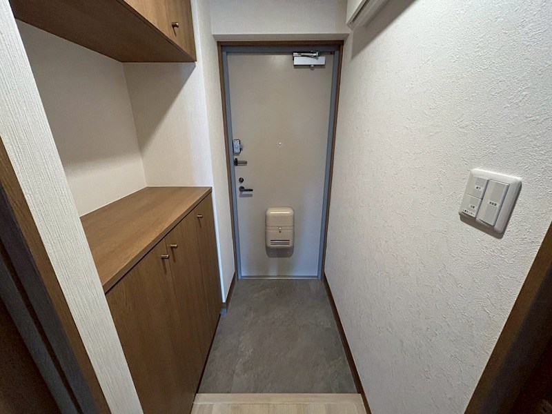 ラ・メール弥勒寺 玄関