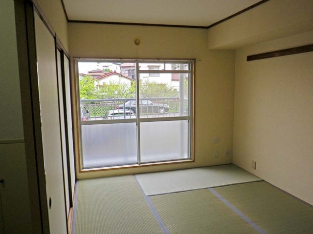 リリー本郷台１０号棟 ベッドルーム