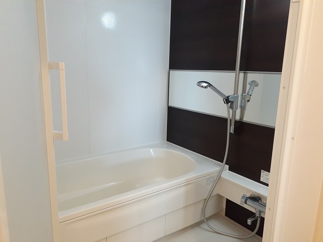 ヒルトップ・アイ 風呂画像