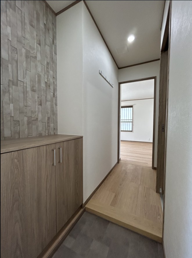 カサドペレーザB  玄関