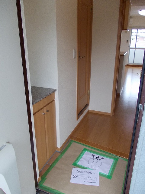 ビバーチェ 玄関