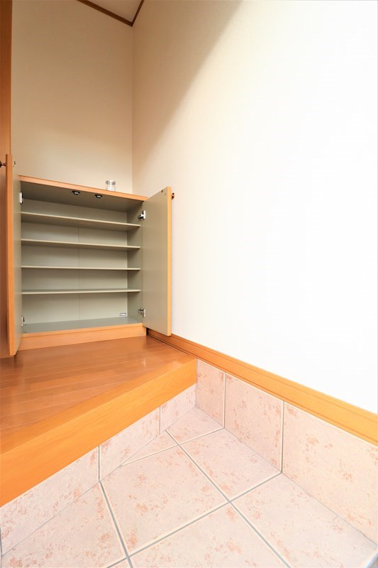 COMFORT YAMAHISA B 玄関