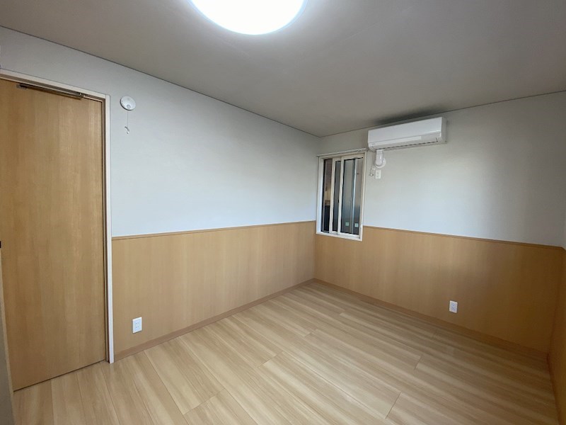 セゾンドミールE  ベッドルーム