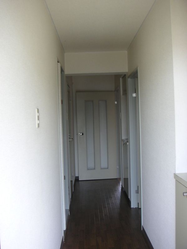 山洋ハイツ 玄関