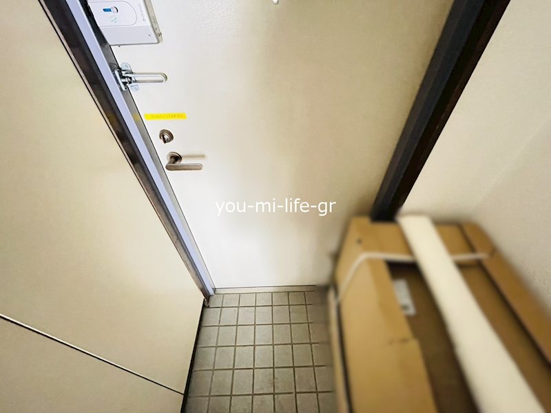 メゾンド・エスポワール 玄関