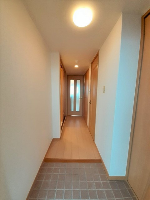 ヴェルグ広貴 玄関