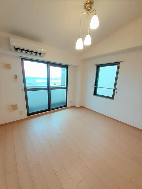 ヴェルグ広貴 リビング