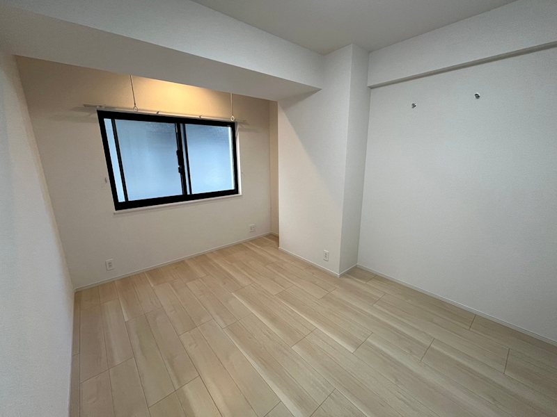 ジョワエムケイ リビング