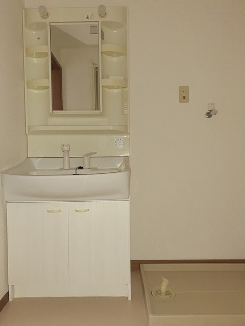 レオン その他3