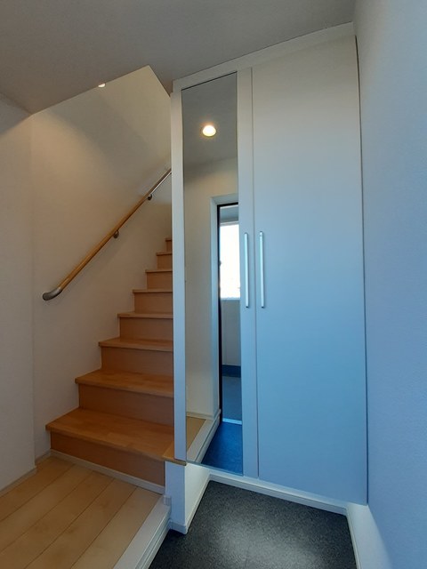 フォレストヒルズ 玄関