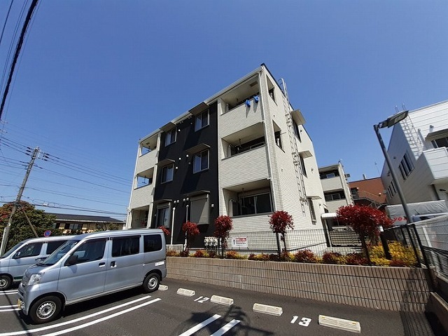 グラン・パレⅡ 302号室 外観