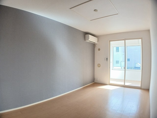 プラシード リビング