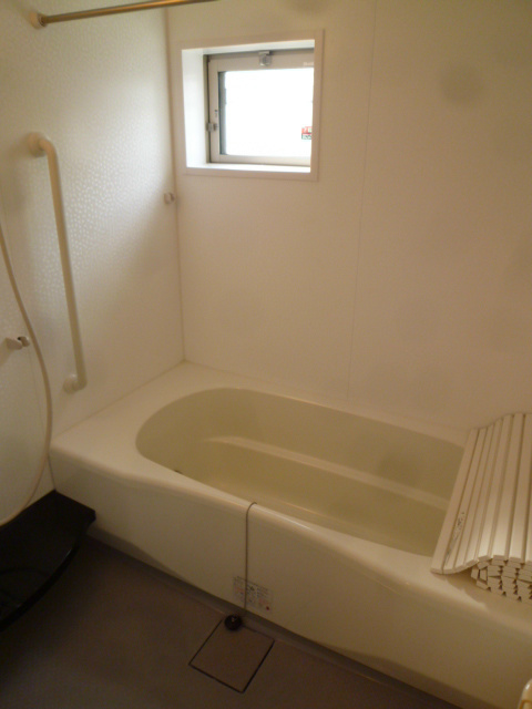 ヴィラージュ川入B 風呂画像