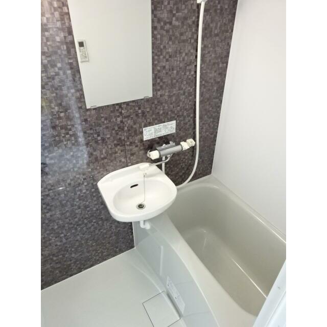 シャンテ・ビナ 風呂画像