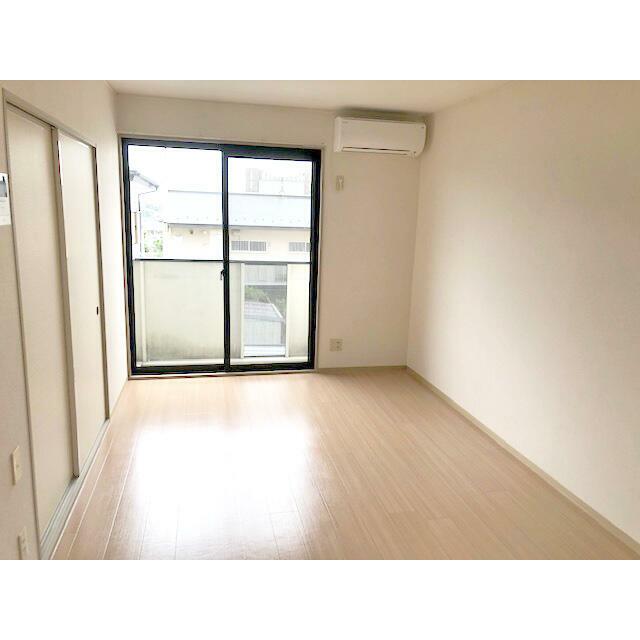 コスモエステート リビング