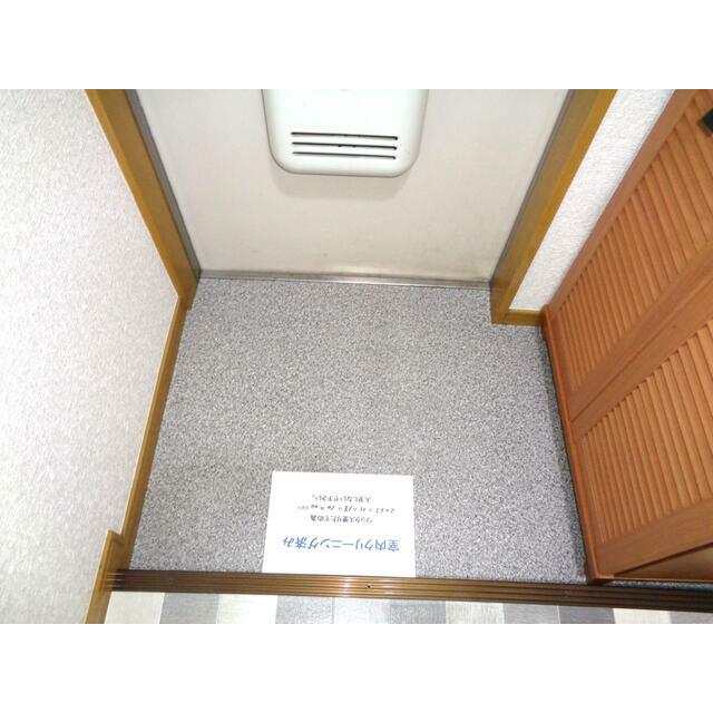 ビバリーヒルズ緑ヶ丘 玄関