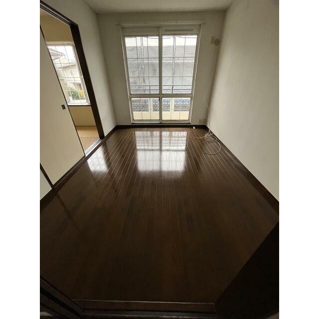 ローズガーデン リビング