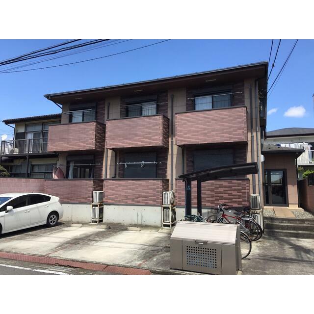 ルミエール鵠沼 102号室 外観