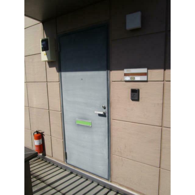 アービスＦＷ 玄関