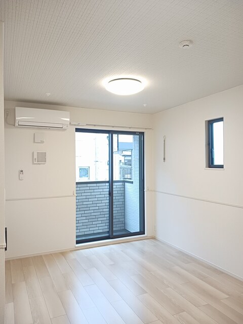 プルミエール・Ｍ リビング