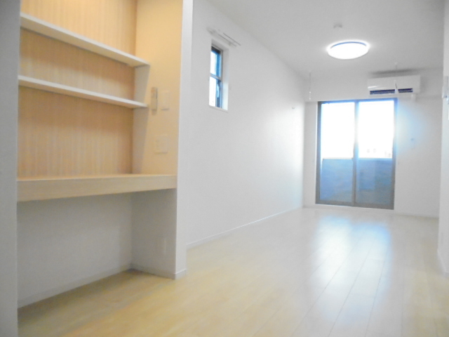 カレントヒル リビング