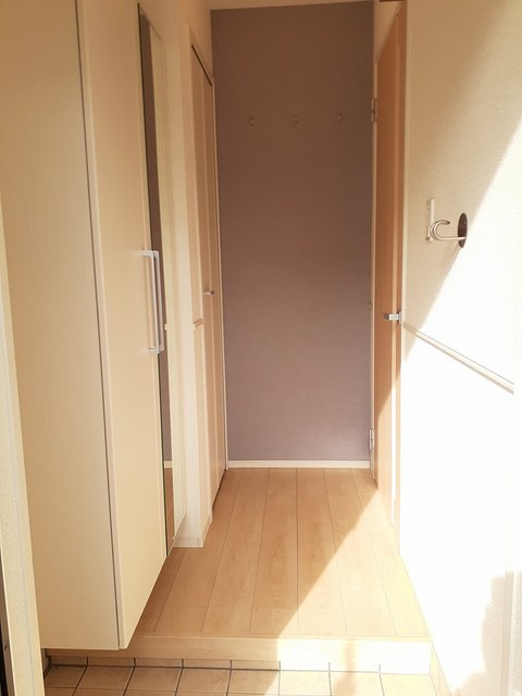 サンビレッジⅤ 玄関