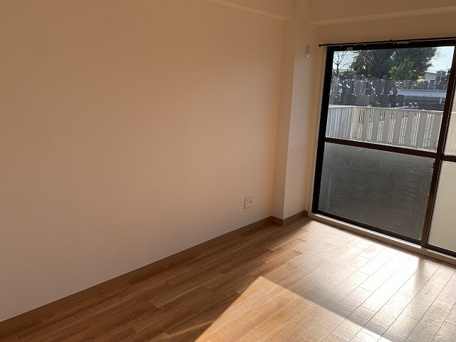 杉浦ビル リビング